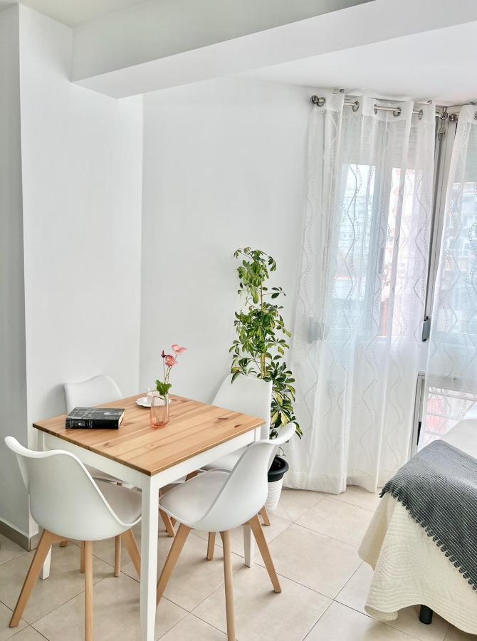Precioso Estudio Con Piscina, Junto A La Playa 토레델마르 외부 사진